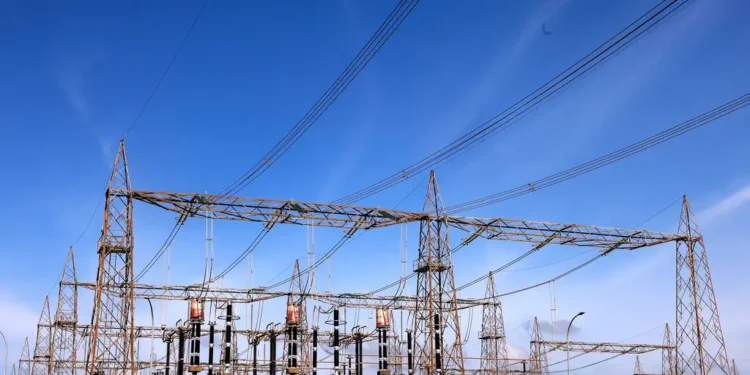 Fieg divulga Relatório de Energia Elétrica e aponta salto de 231% nos investimentos da distribuidora goiana em 6 anos