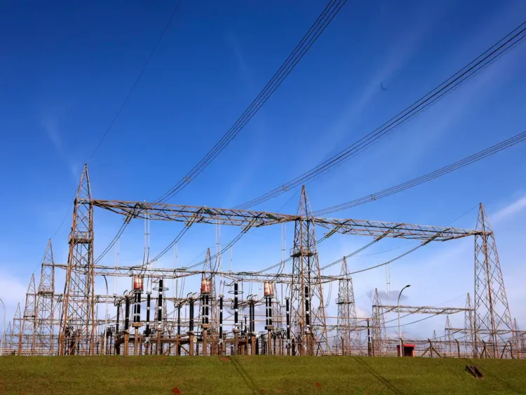 Fieg divulga Relatório de Energia Elétrica e aponta salto de 231% nos investimentos da distribuidora goiana em 6 anos