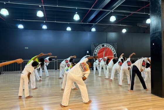 Programação gratuita de capoeira movimenta o Shopping Cerrado neste sábado (26)
