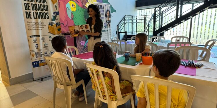 Jardim Goiás Mall inaugura estação de leitura gratuita