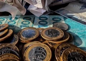 Negociação de dívidas cresce 36% em Goiás entre maio e agosto, aponta Serasa