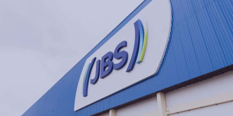 JBS abre vagas para Programa de Estágio 2027 com foco em talentos regionais