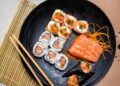 Dia do Sushi: tradição japonesa conquista paladares e inspira diferentes combinações de sabores