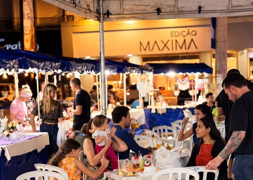 Edição da Feira do Armazém a uma quadra do Flamboyant