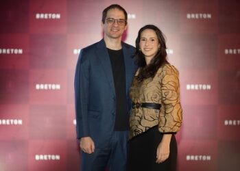 Breton reúne arquitetura, design e convidados em noite de celebração