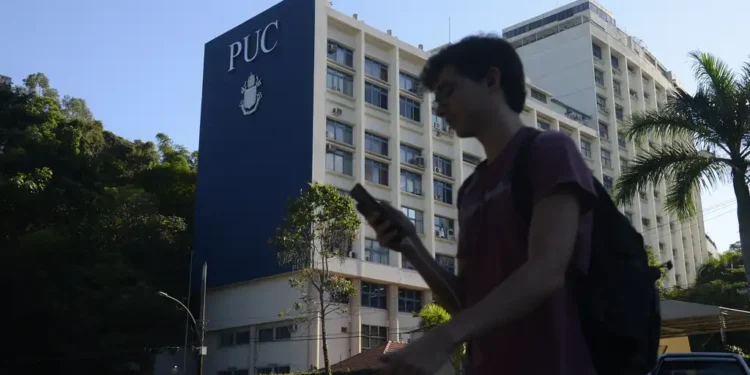 MEC publica edital para vagas remanescentes do Fies 2026/2
