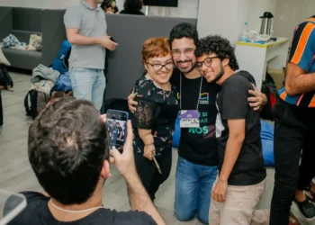 ONG anuncia meta de mobilizar R$ 100 milhões para inclusão econômica de pessoas LGBTI+