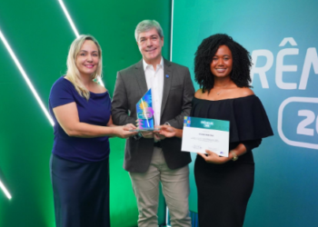 Sicoob Engecred conquista 1º lugar no Prêmio IEL 2026